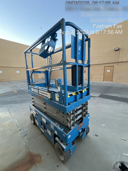 2022 GENIE GS-1932