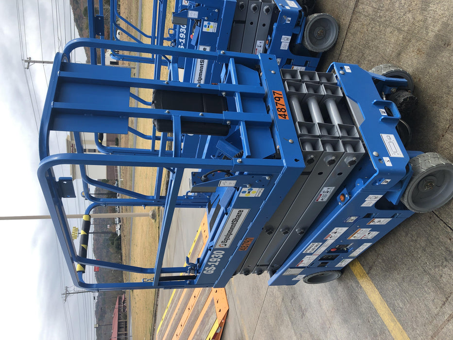 2019 Genie GS-1930 Fixed Rails with Chain Entry