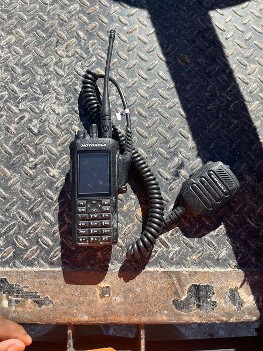 2023 MOTOROLA R7 DISPLAY