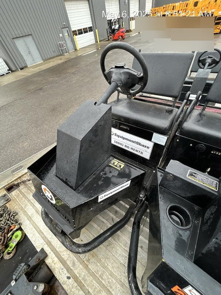 2021 Expeditor Expeditor 3 wheel Expeditor, Steering Wheel, Solid Non marketing tires, Ball Hitch, Front bumper, Painted Black
