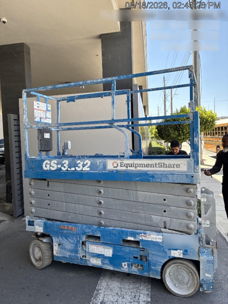 2022 GENIE GS-3232