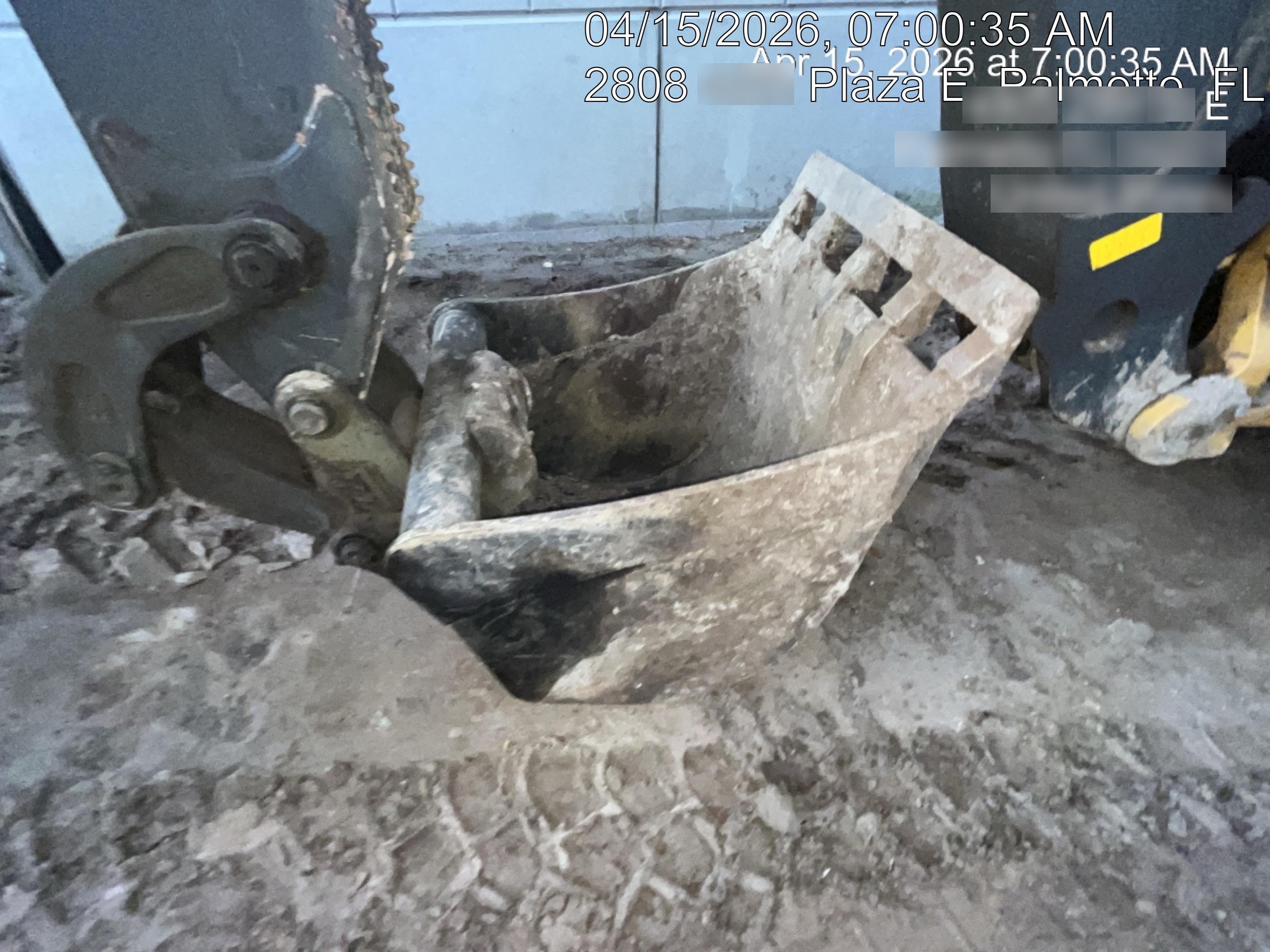 2024 SOLESBEE 30" Bucket - Solesbee