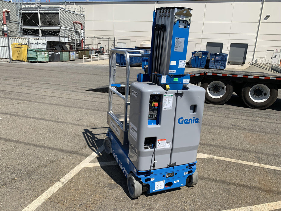 2020 GENIE GR-20