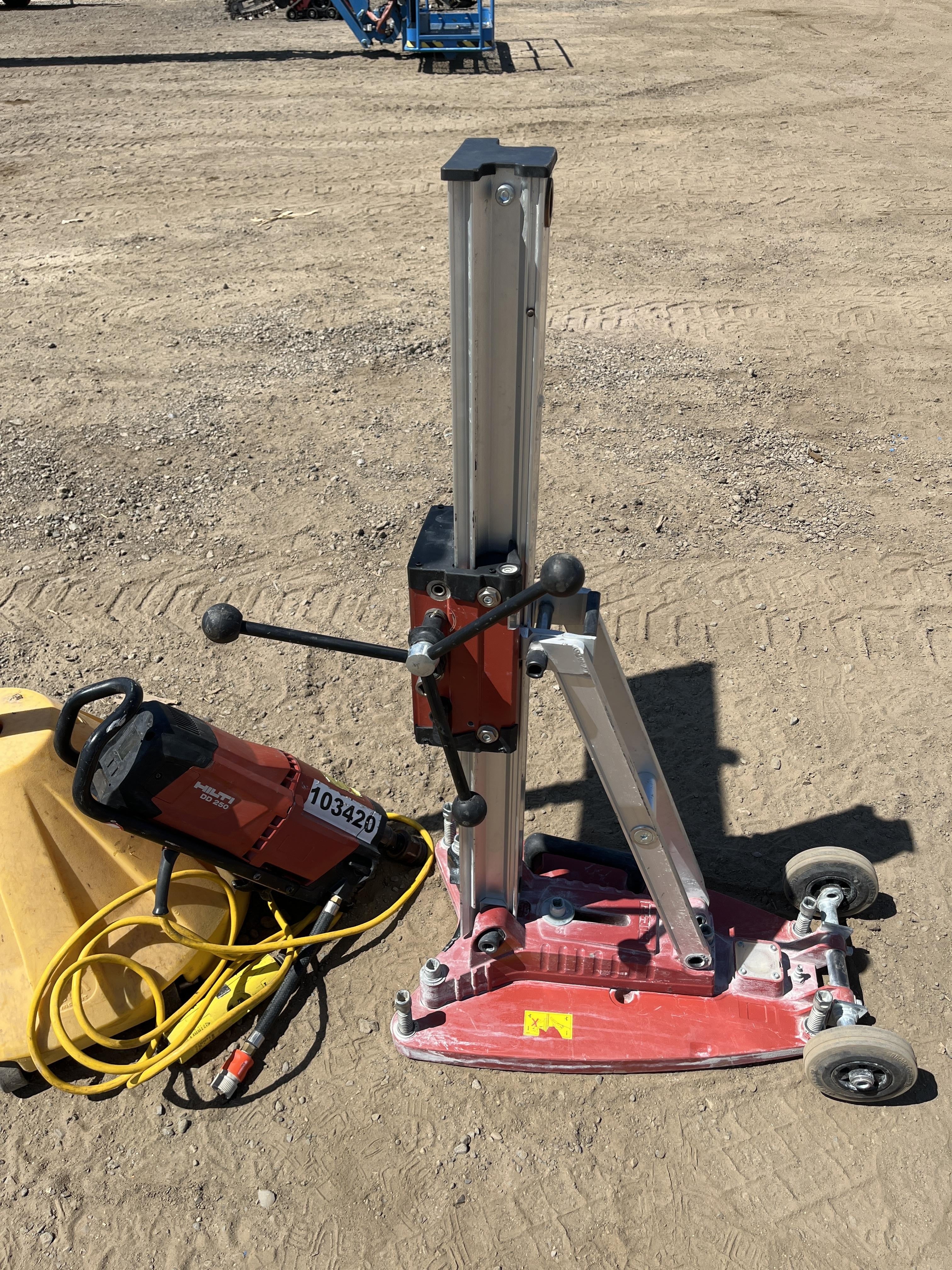 2020 HILTI DD250E