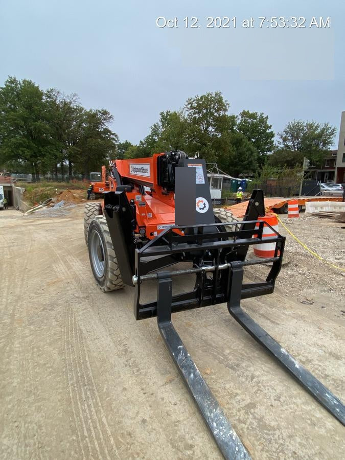 2021 SKYTRAK 10054