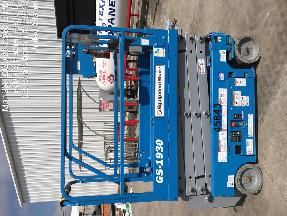 2019 Genie GS-1930 Fixed rails with chain Entry