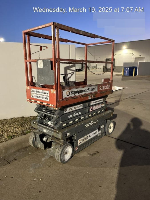 2018 SKYJACK SJIII-3219