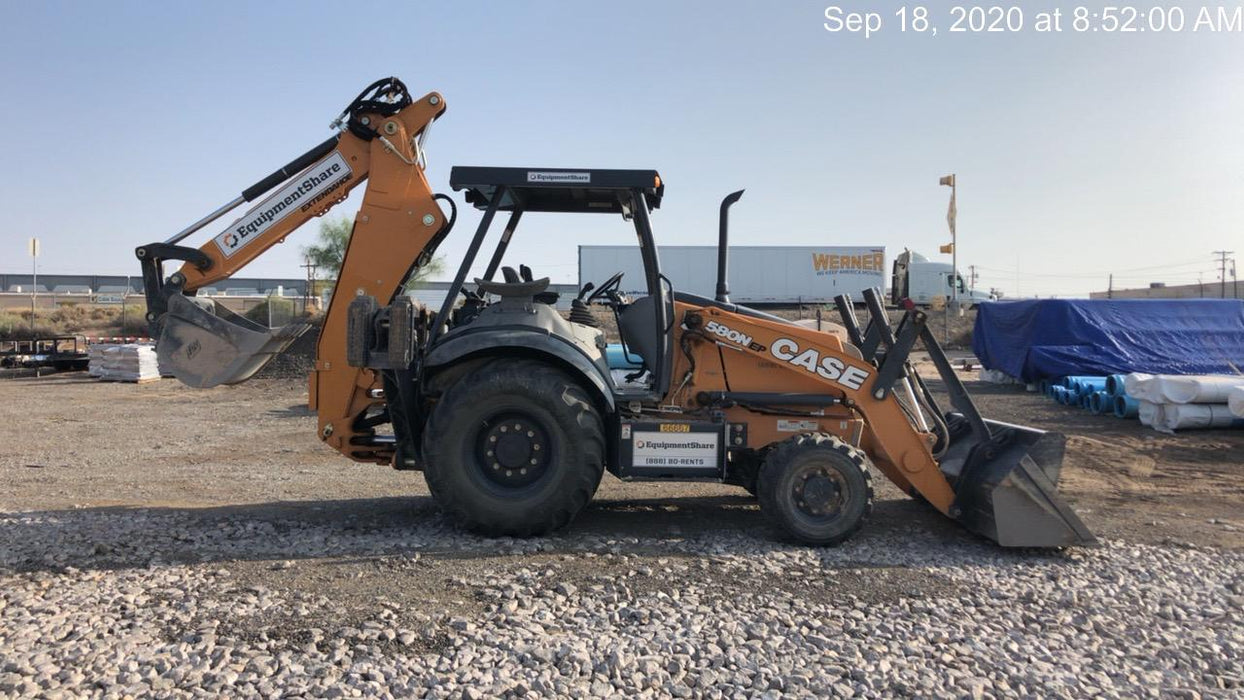 2020 CASE 580N EP - Extendable Backhoe