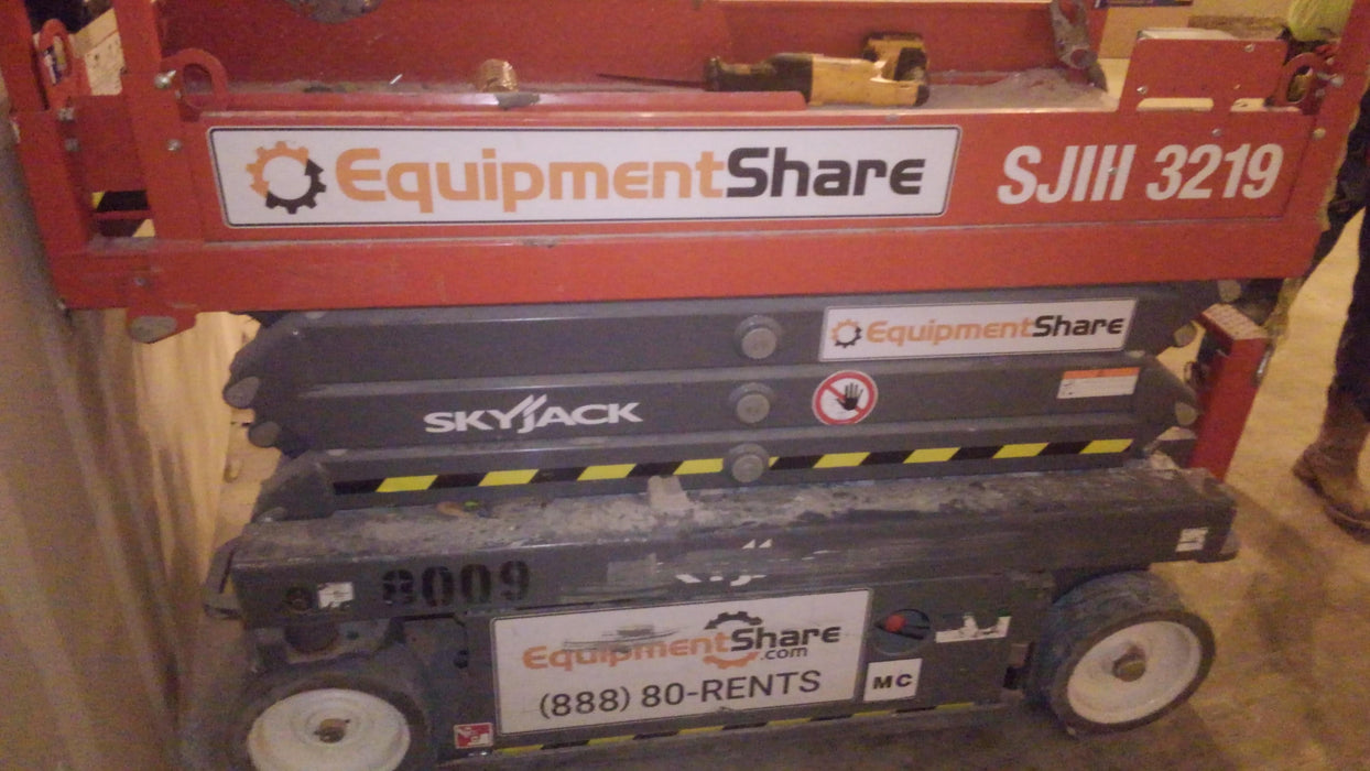 2018 SKYJACK SJIII-3219