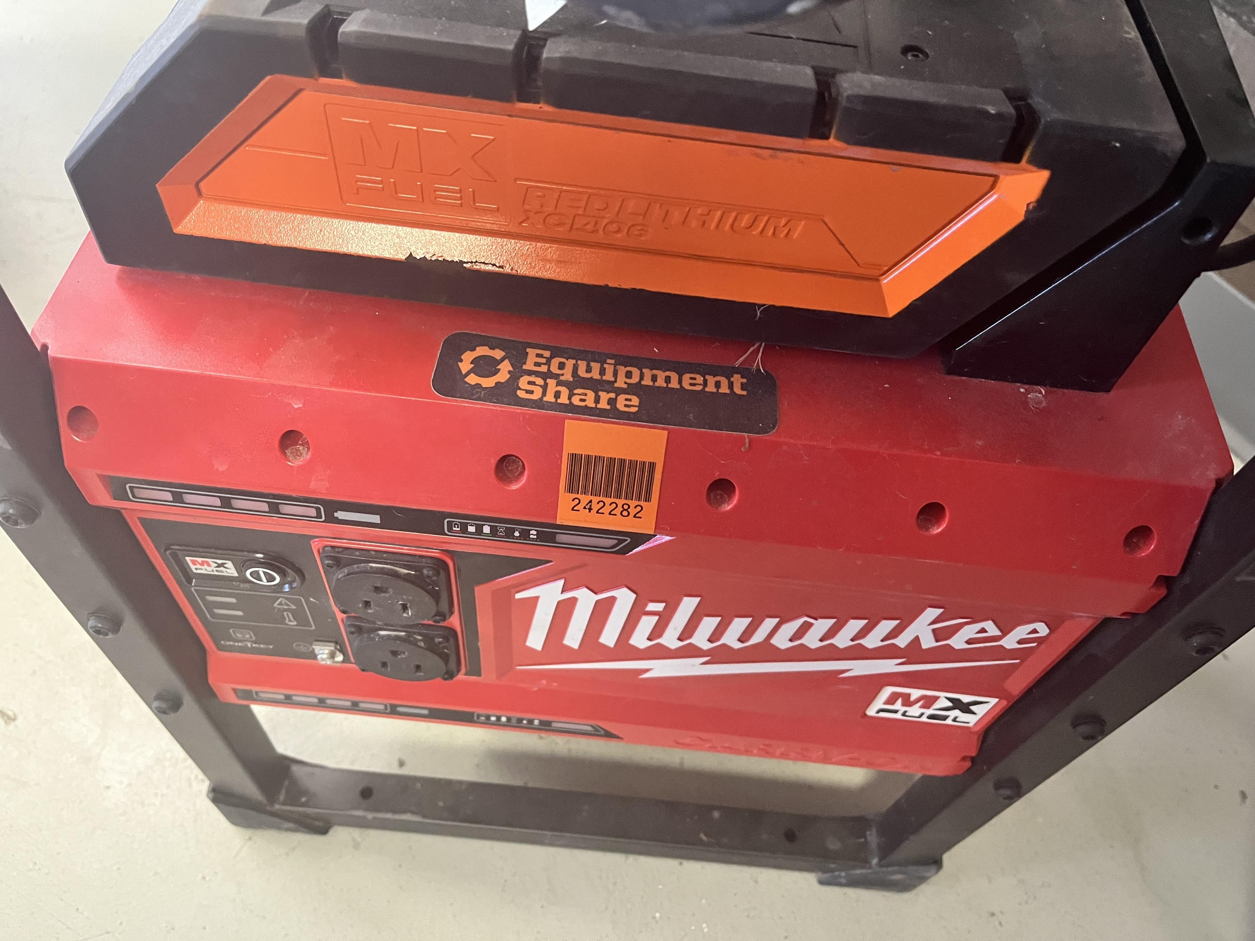 2022 MILWAUKEE MXF002-2XC