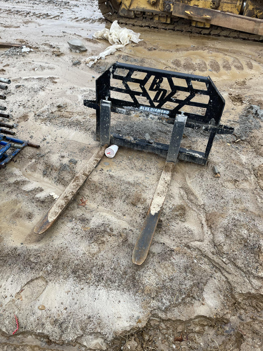 2019 PALADIN 48" Pallet Forks - Paladin