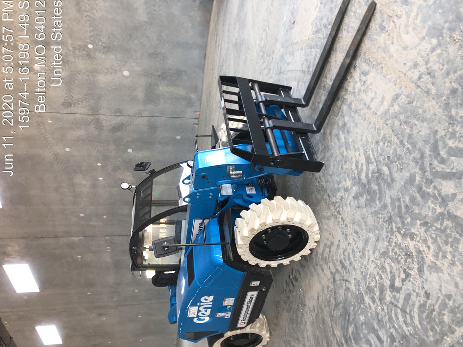 2020 Genie GTH-5519 Cab/Heat/Air, Solid Tires, Work Lights, Beacon, Aux Hydraulics, Back up Alarm