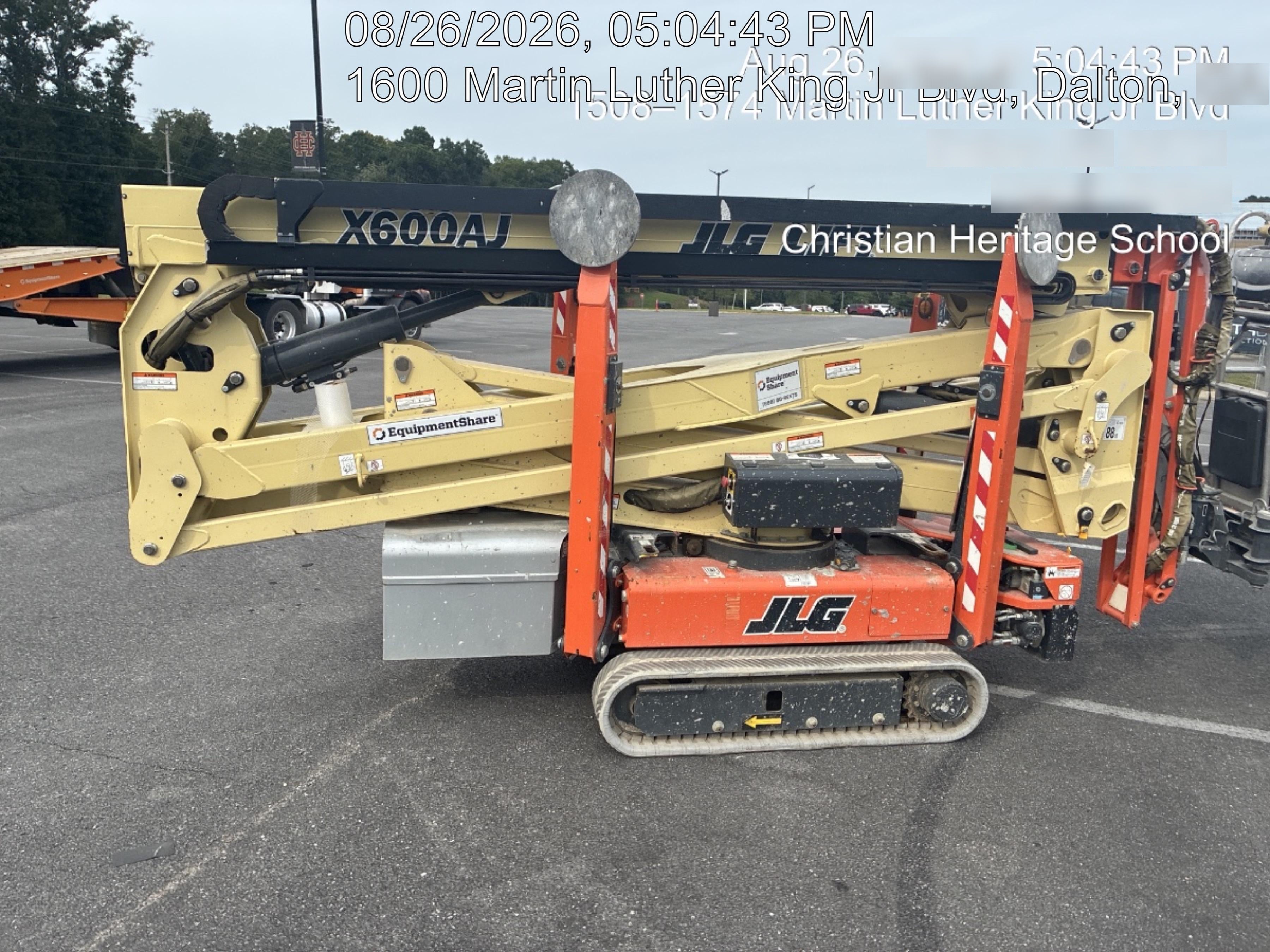 2020 JLG X600AJ