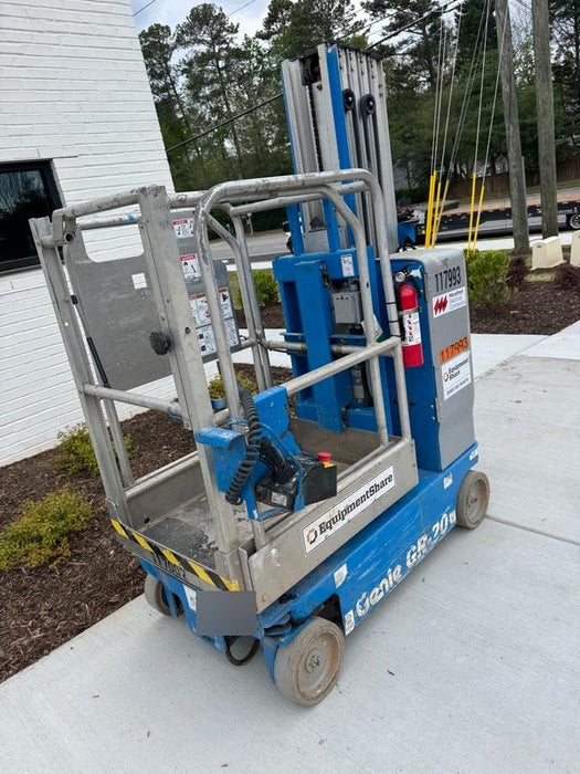 2020 GENIE GR-20