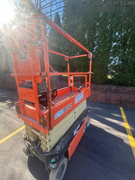 2022 JLG ES1932