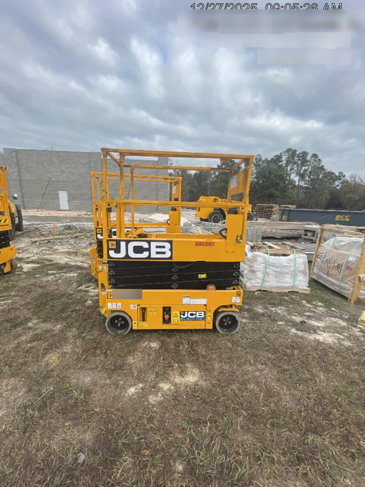 2024 JCB S1932E
