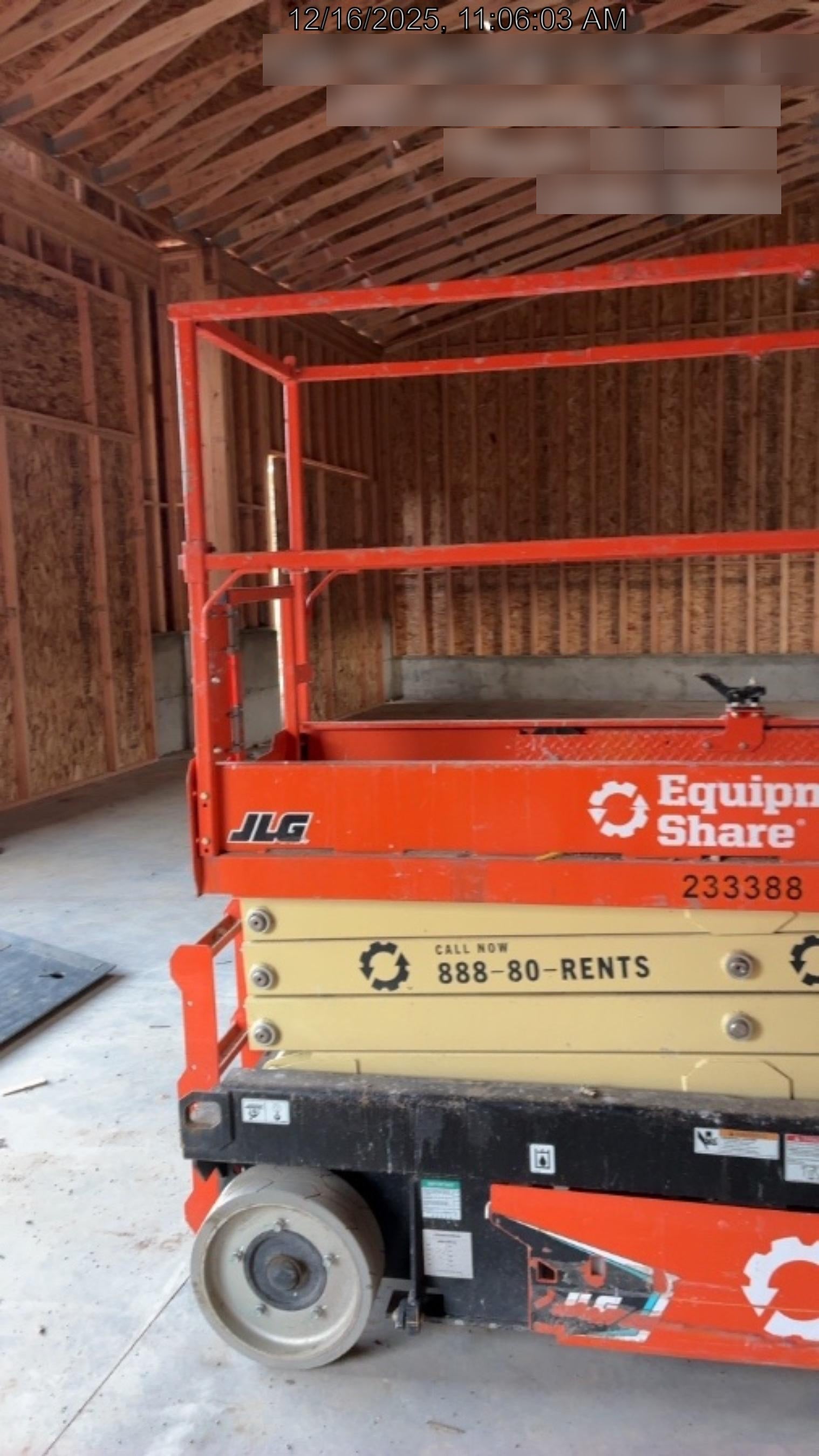 2022 JLG ES2632