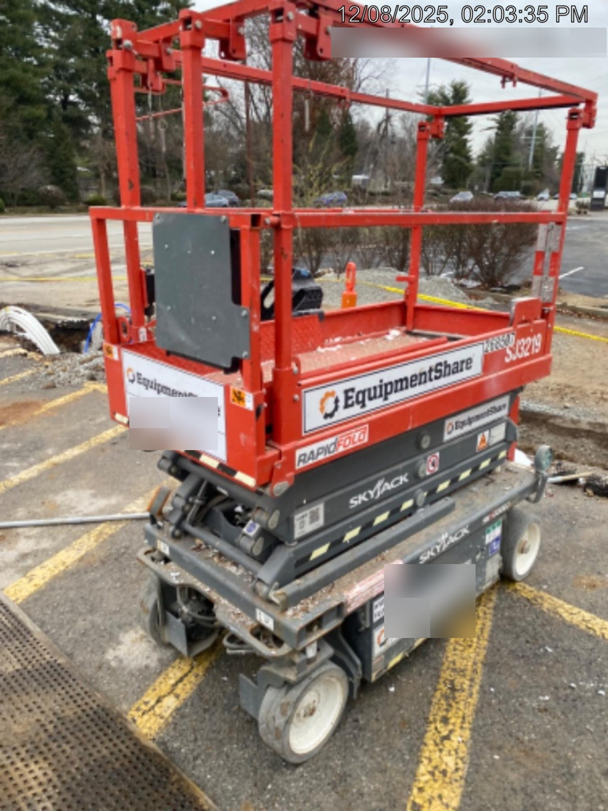 2022 JLG ES2632