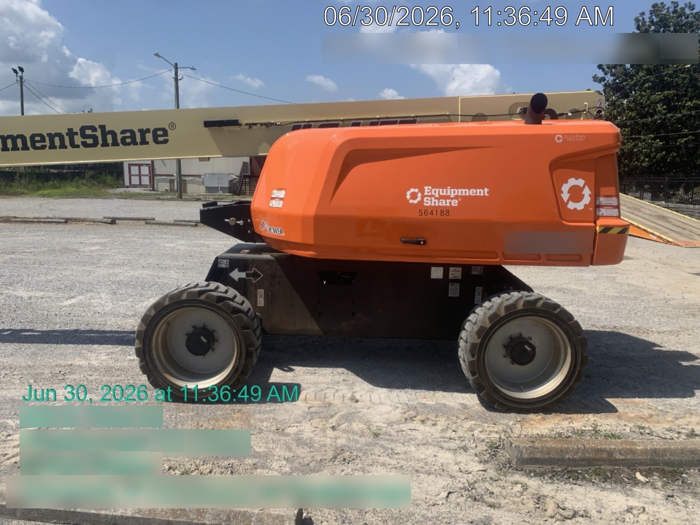 2025 JLG 660SJ