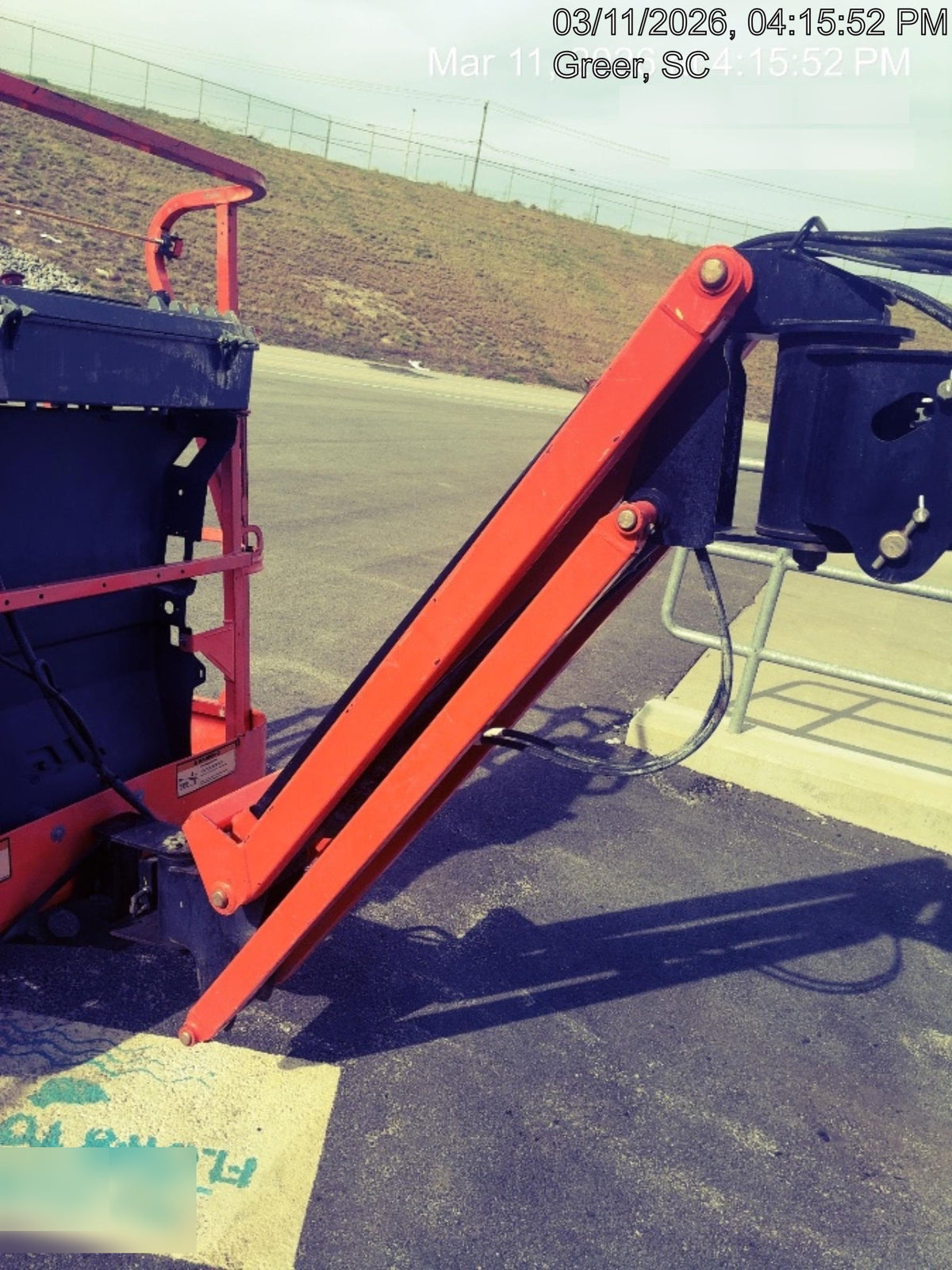 2019 JLG E400AJPN