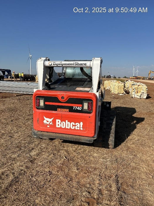 2021 BOBCAT T740