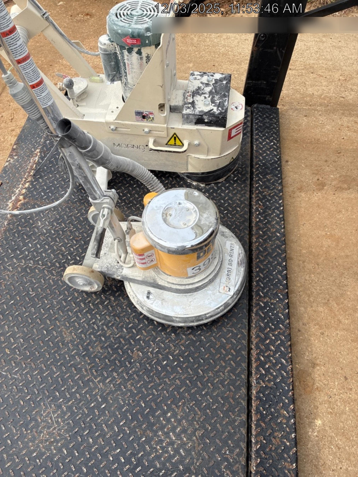 2024 DEWALT 216-RS