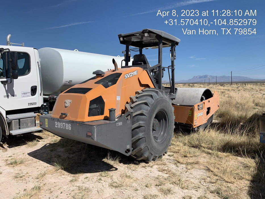 2023 CASE SV211E