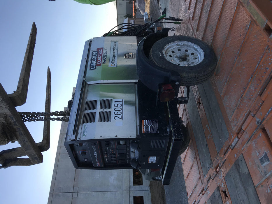 Lincoln Electric Vantage 322 Lincoln Vantage 322 Welder w/Trailer