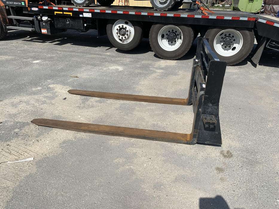 2022 ARROW MATERIAL HANDLING 48" Pallet Forks - Arrow