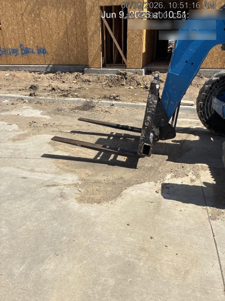 2018 Genie GTH-844 Genie GTH-844D w/Open ROPS, FF Tires, Work Light/Beacon, 60" Carriage and Forks