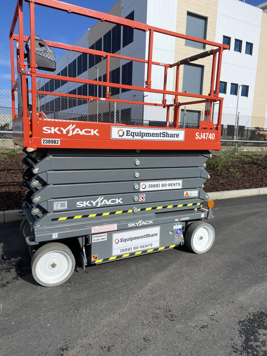2022 SKYJACK SJ4740