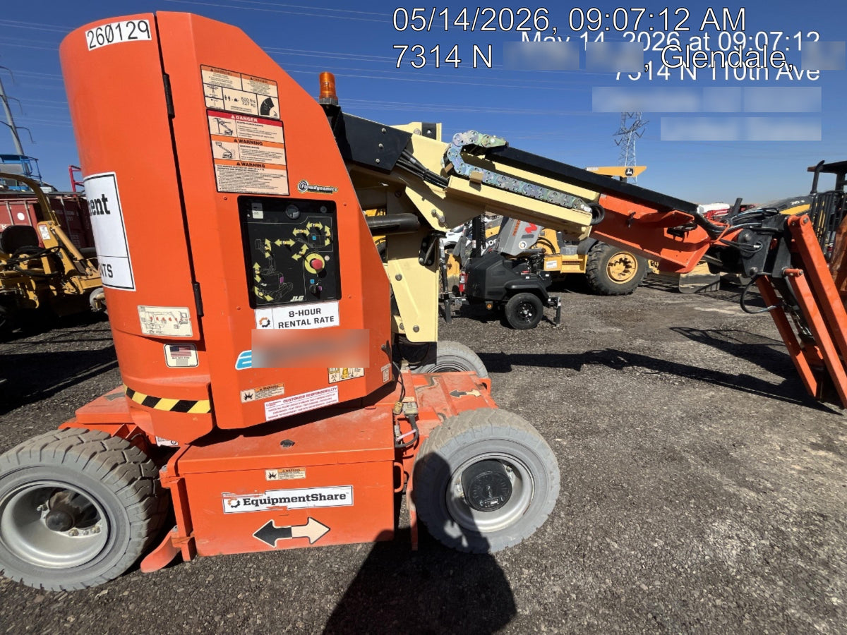 2022 JLG E300AJP