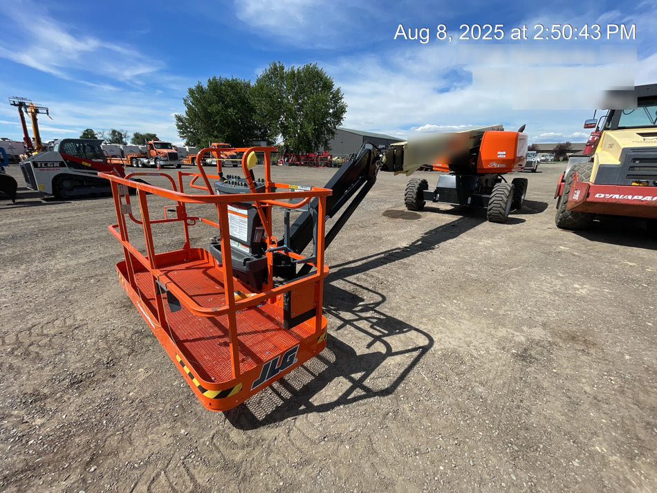 2025 JLG 660SJ