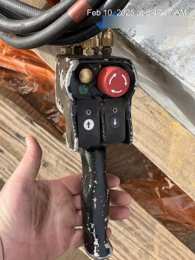 2023 INGERSOLL RAND LL2A020