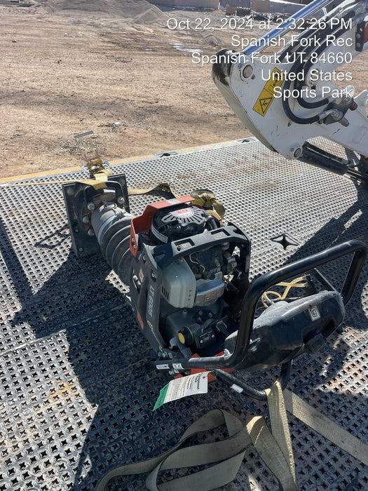 2024 HUSQVARNA LT6005