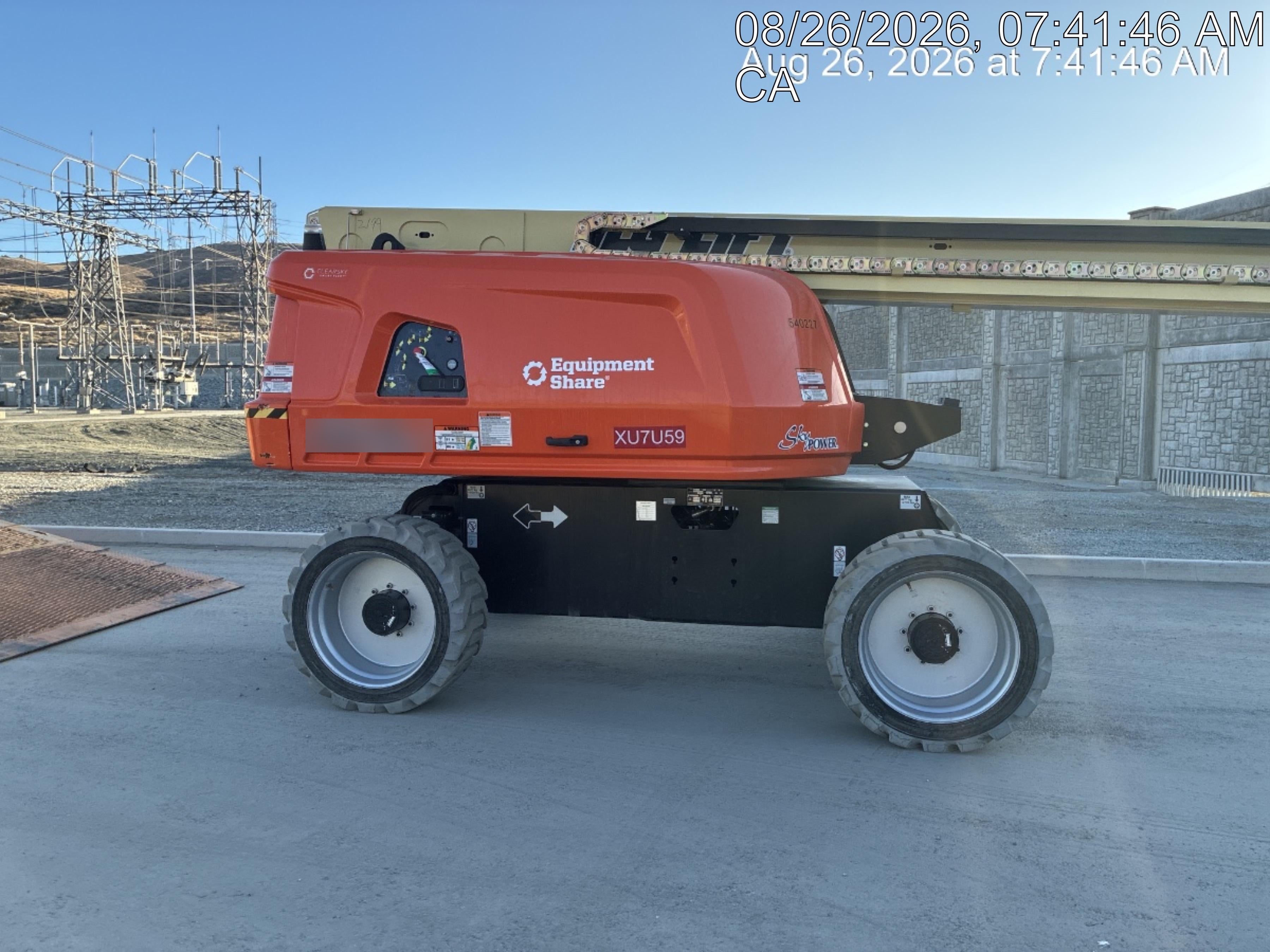 2025 JLG 660SJ
