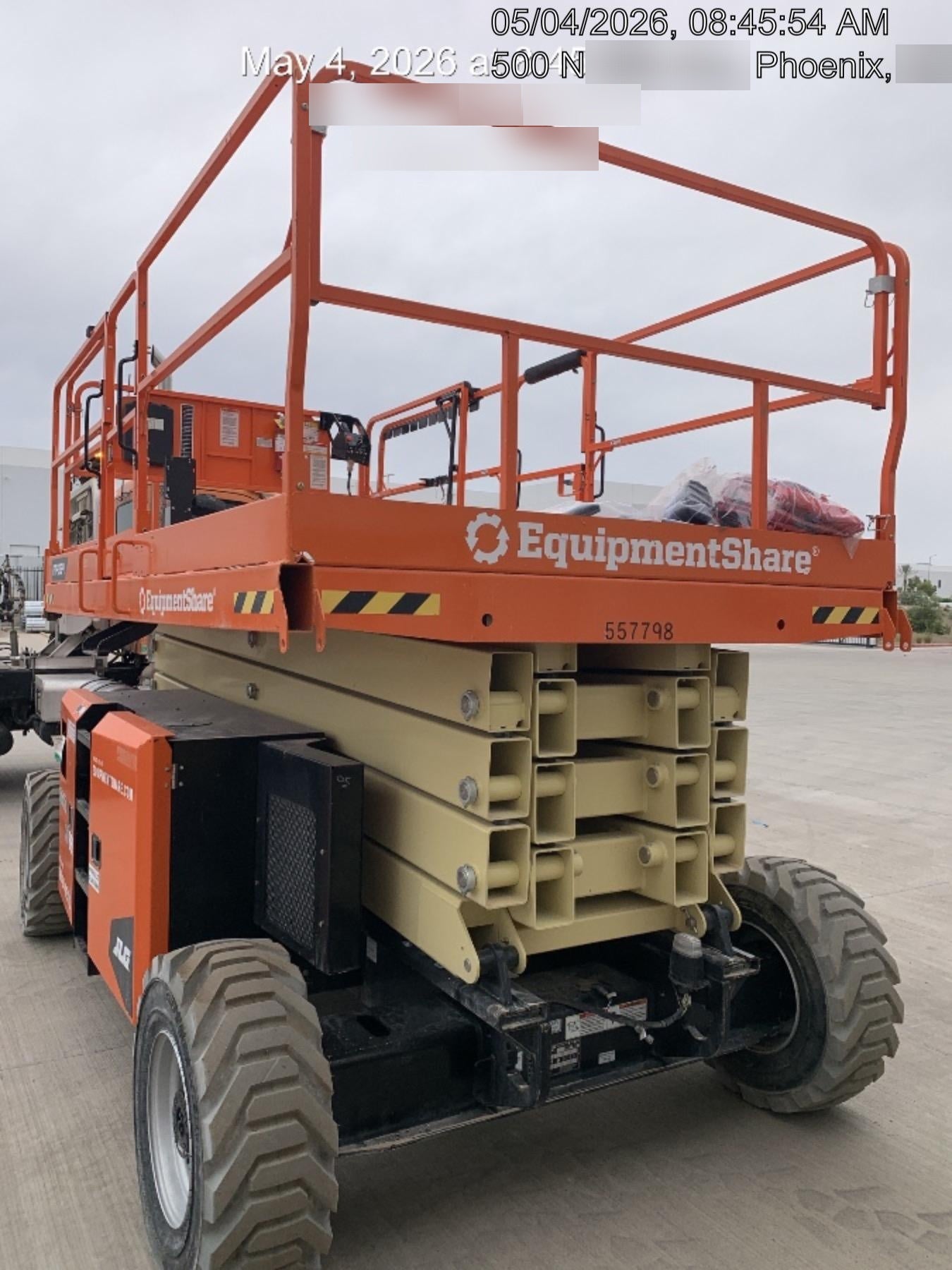 2025 JLG RT4394