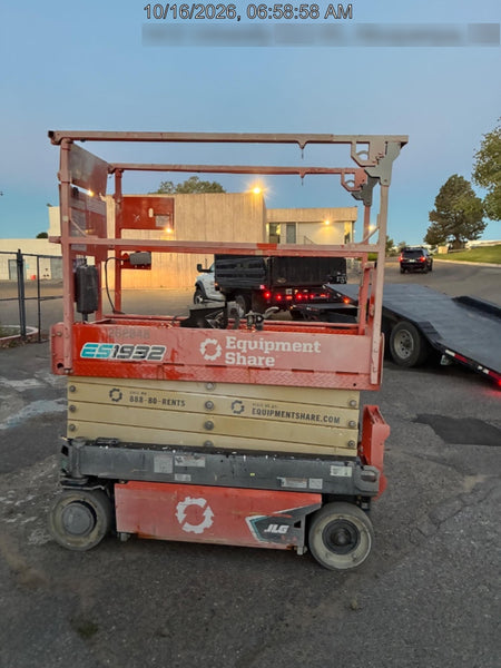 2022 JLG ES1932