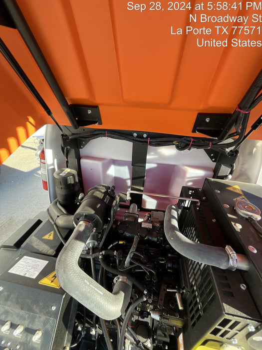 2024 Generac MLTS-4 2.4kW, Mitsu Eng, Analog, LED, Diesel.