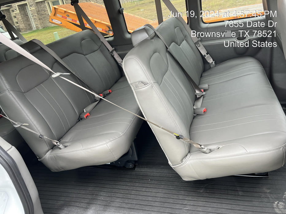 2023 CHEVROLET Express Van - Rental