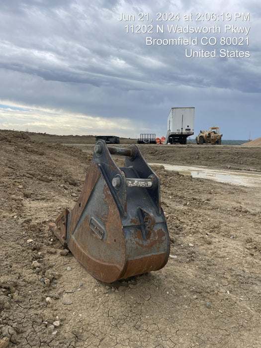 2020 DOOSAN 24" Bucket-Doosan