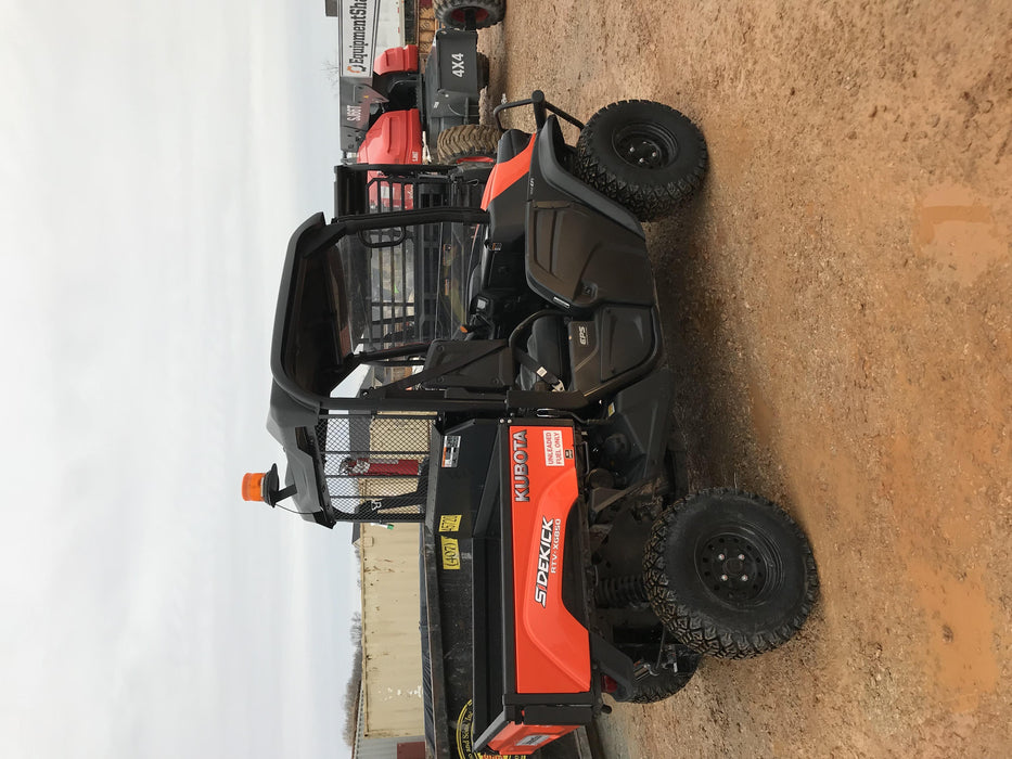 2019 Kubota RTV-XG850WL-H 4wd Utility Cart, Gas, 2 Seat, LED Strobe, Windshield Tempered Glass, Plastic Canopy, Wire Harness Kit, Backup Alarm