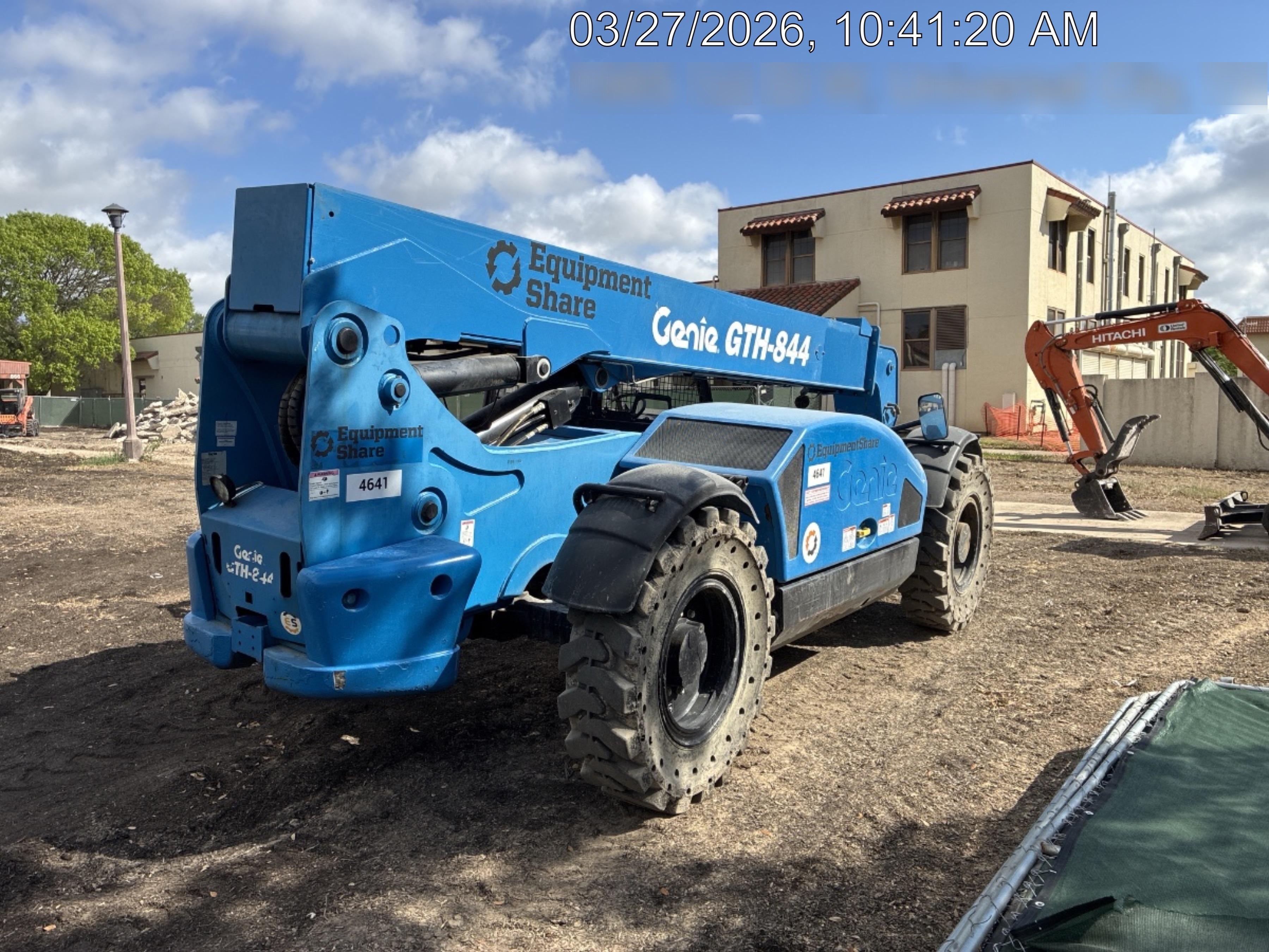 2017 GENIE GTH-844