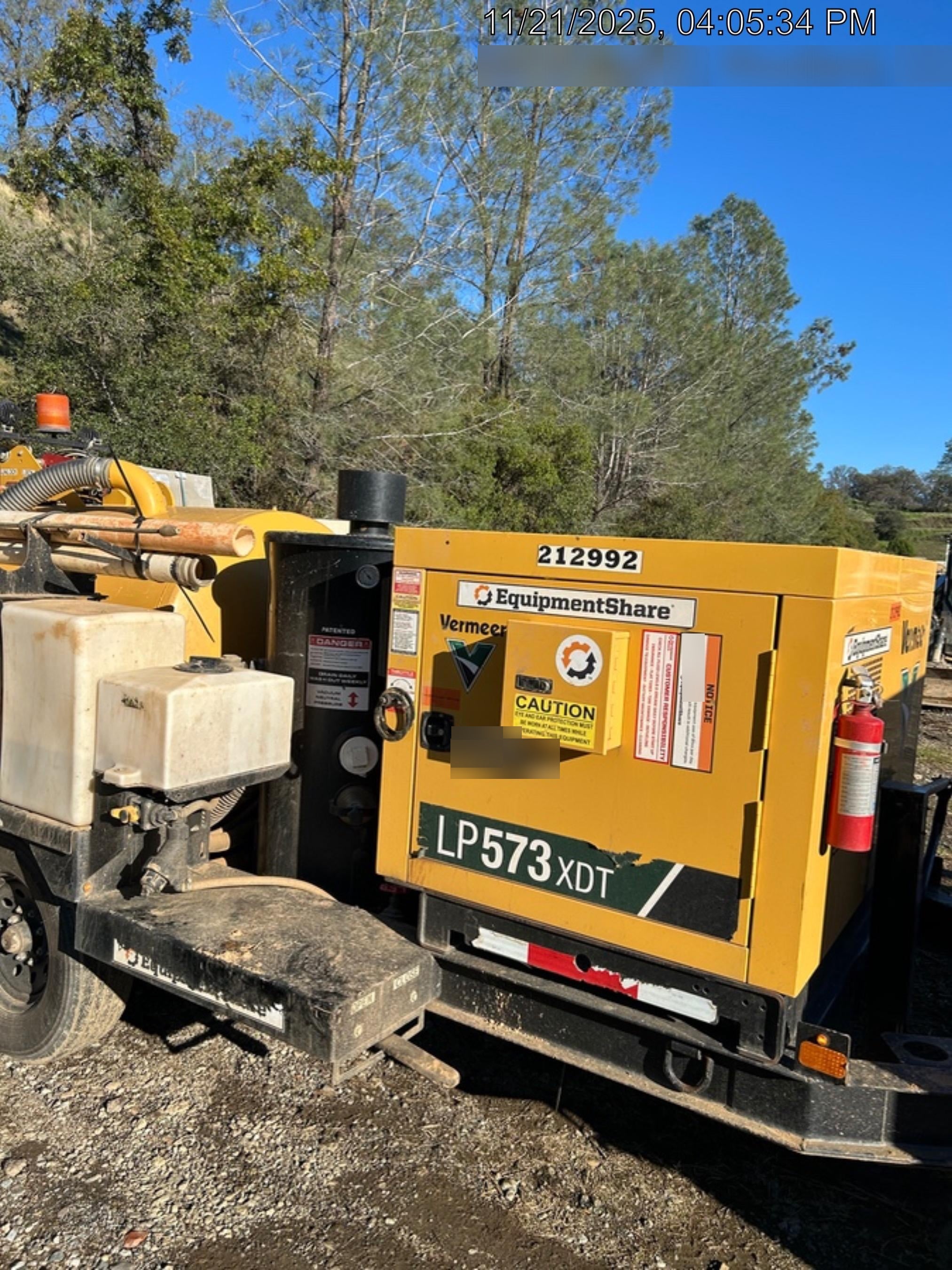 2023 Vac-Tron LP573XDT T4 Koehler Diesel Engine, 500 Gallon Debris Tank, x2 100 Gallon Water Tanks