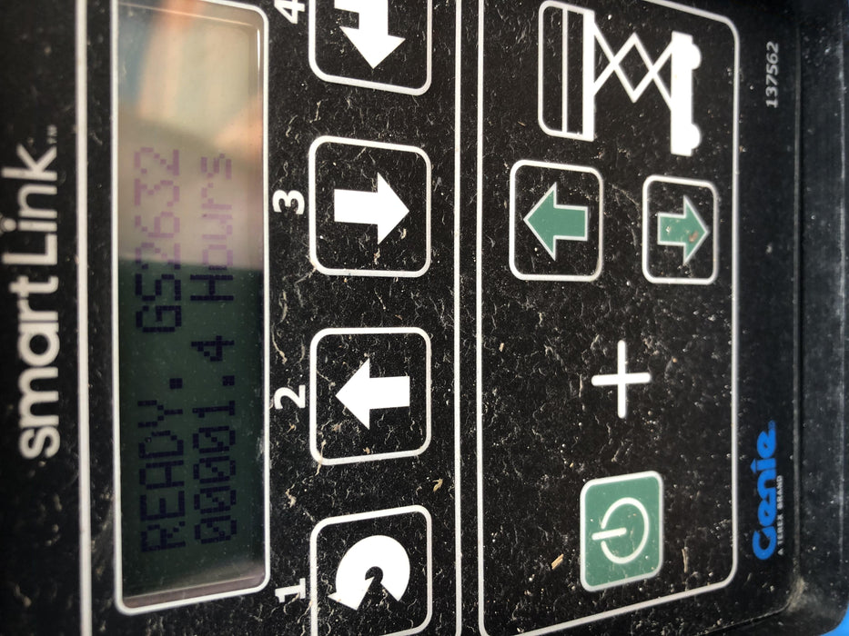 2019 Genie GS-2632 Folding rails with half height swing gate