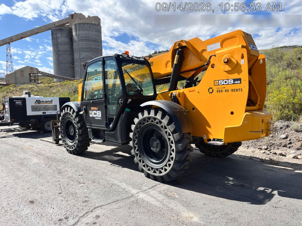 2023 JCB 509-42
