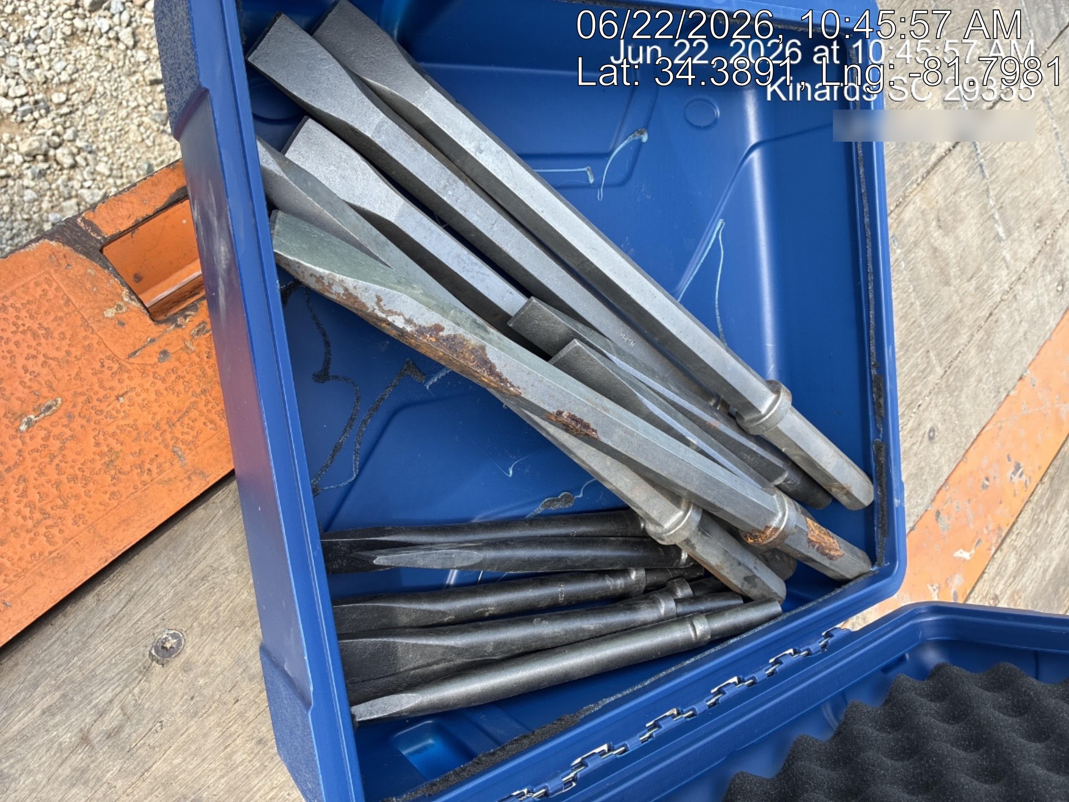 2024 MICHIGAN PNEUMATIC ES-CH3R-TRACKER