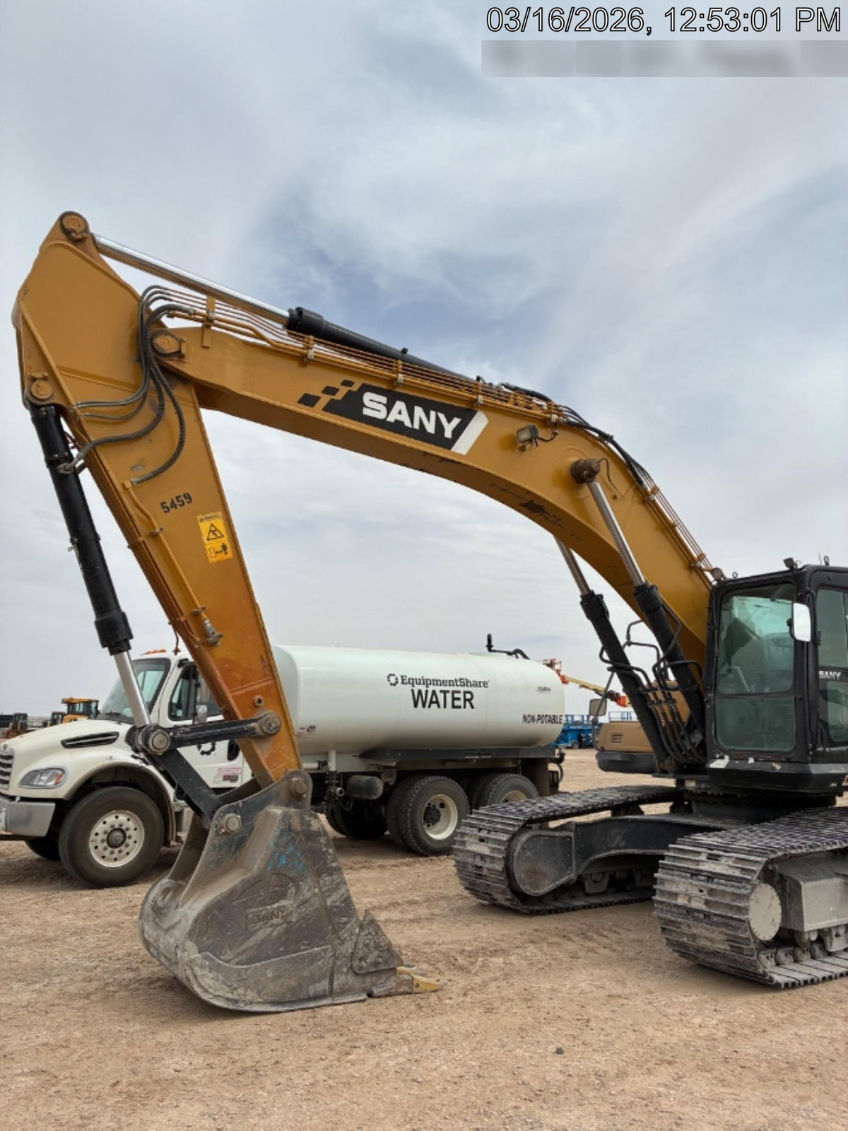 2017 SANY SY365C LC