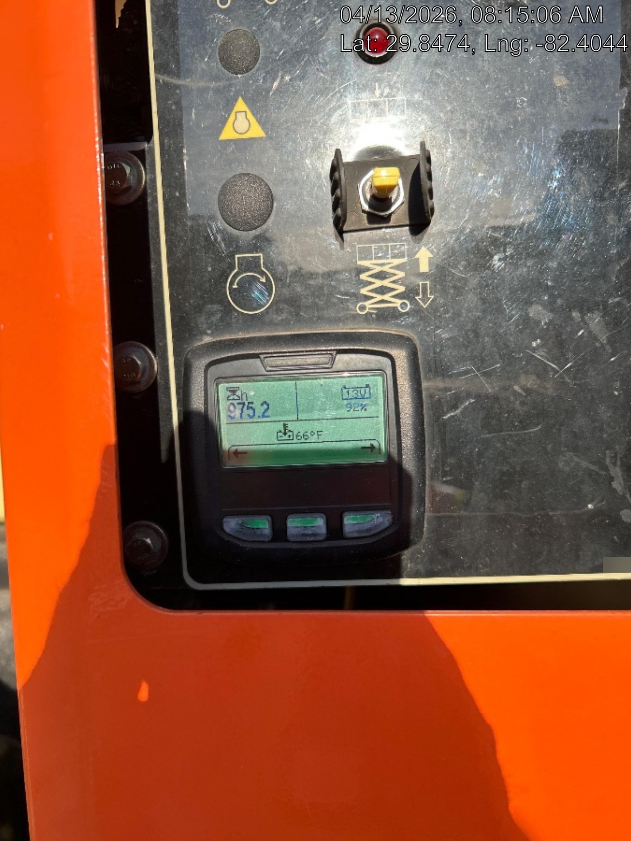 2021 JLG ERT4069
