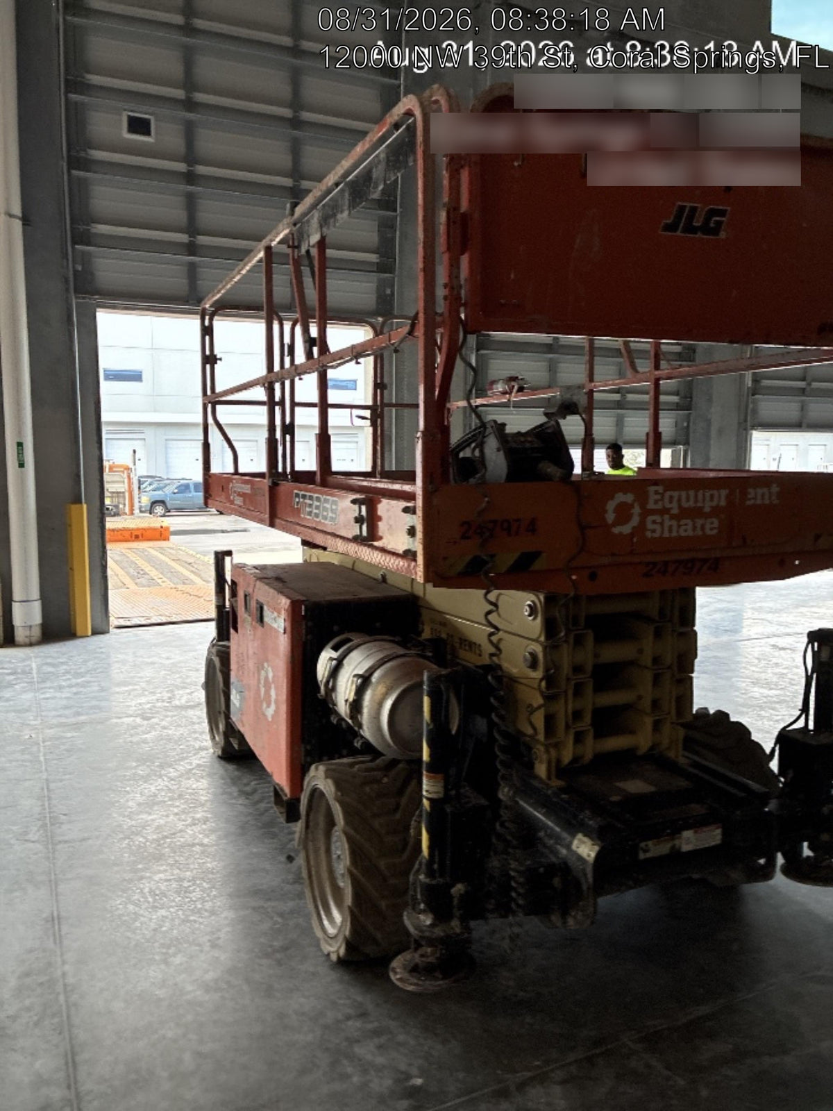 2022 JLG RT3369